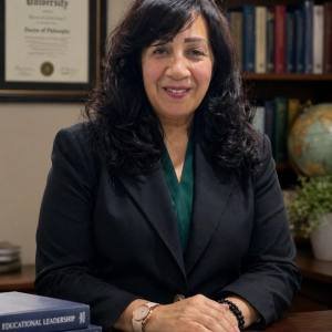 Prof. Dr. Evone Botros
